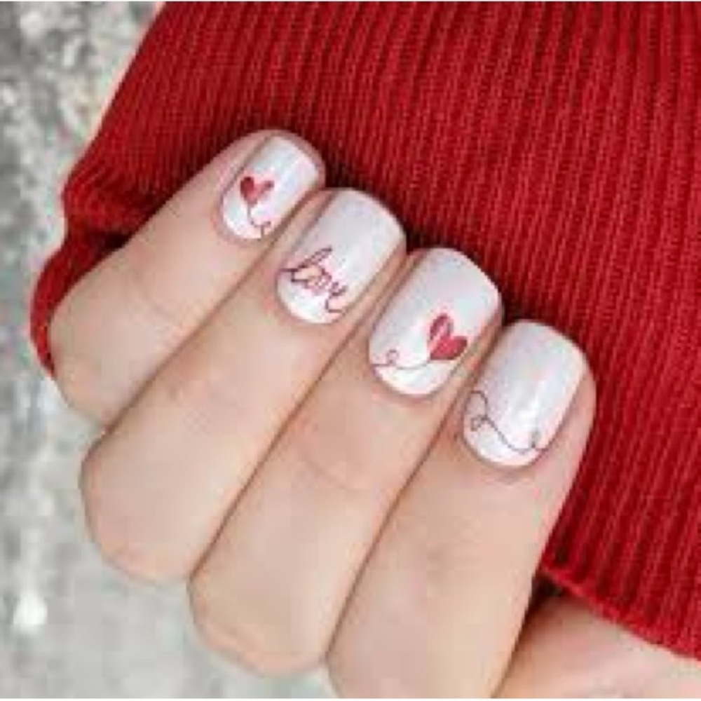 LOVE LETTER Retired Color Street Red & White Valentine’s Day Nail Set Love Nails - Picture 7 of 7